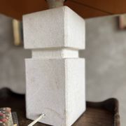 Lampe en pierre