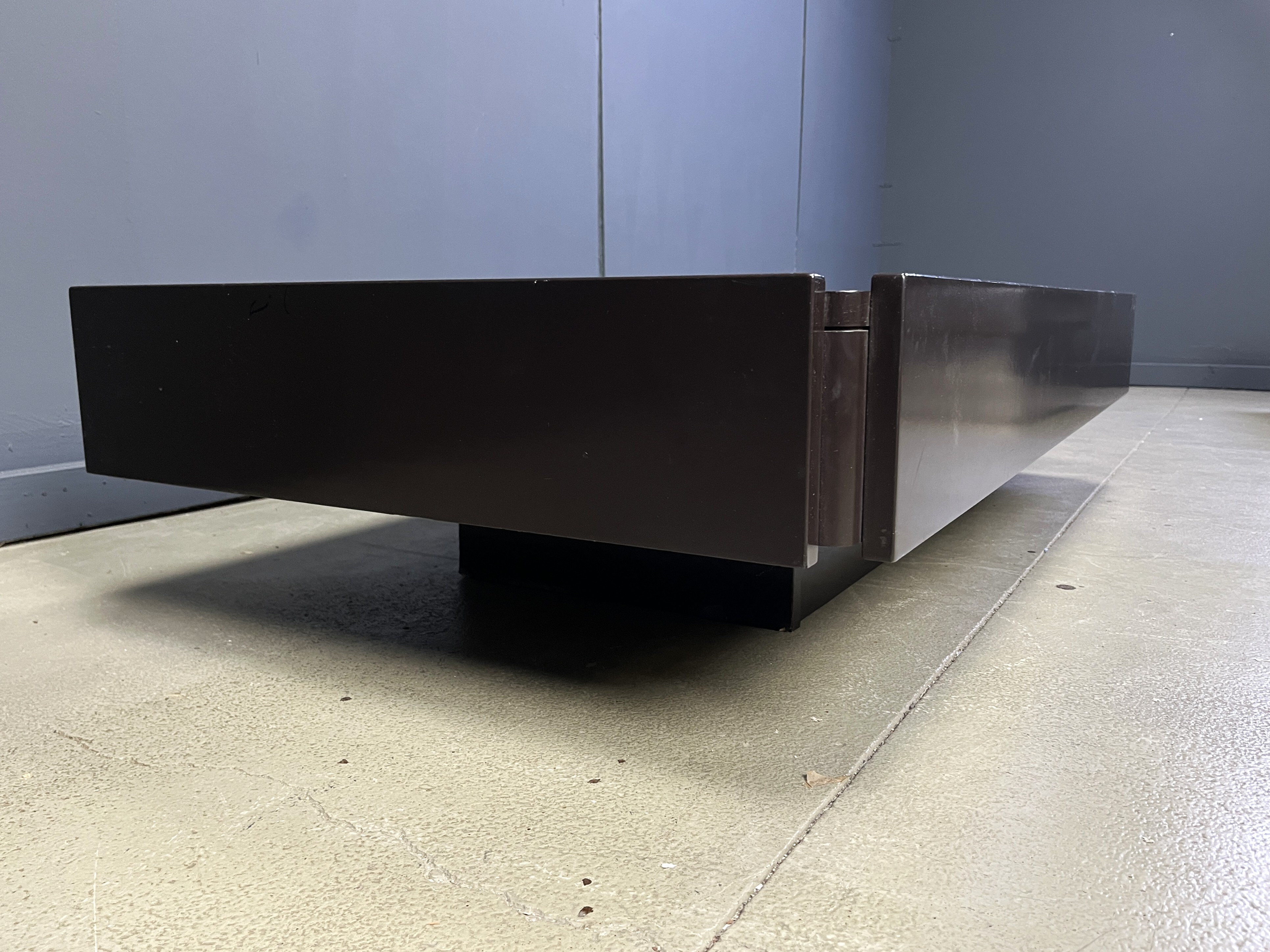Vintage lacquer bar coffee table made in Italy attributed to Mario Sabot/Willy Rizzo