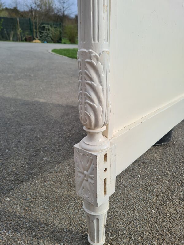 Lit 1 personne style Louis XVI