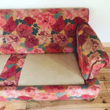 Schwartz floral vintage sofa