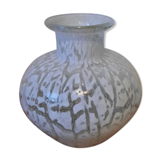 Vase boule en verre