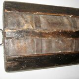 Trunk wood and leather