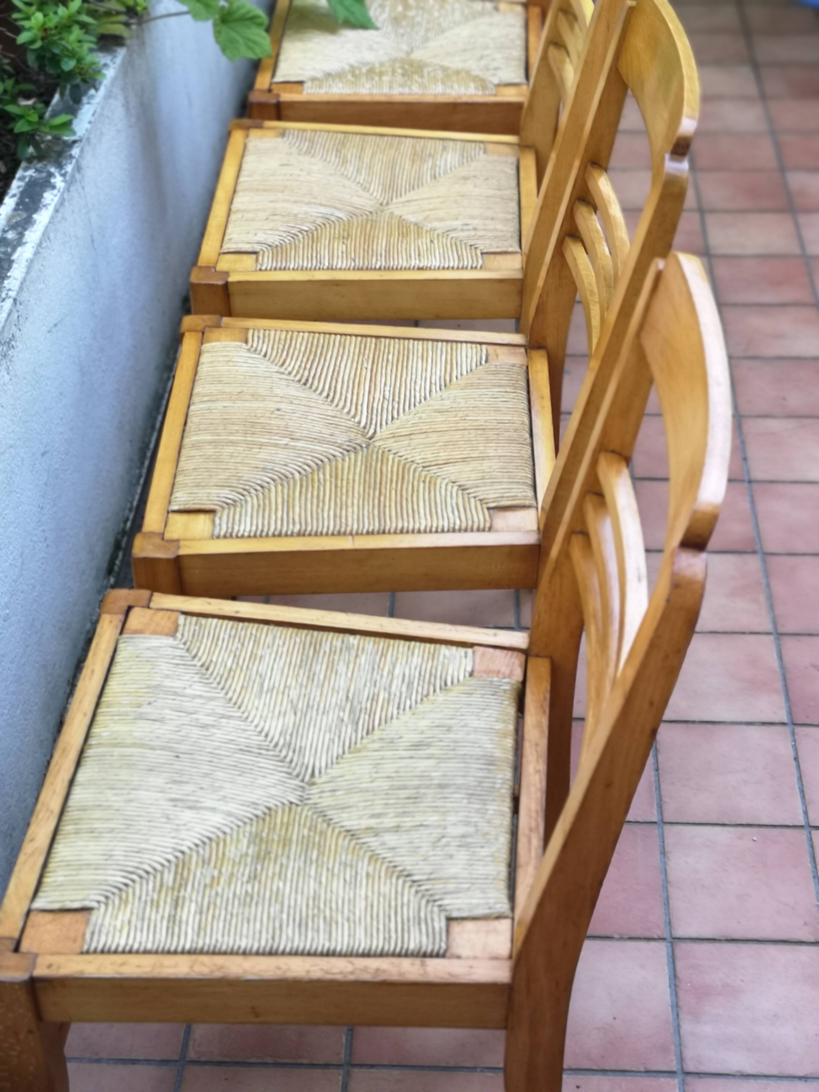 Set of 8 chairs reconstruction