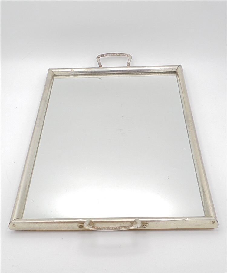 Mirror tray