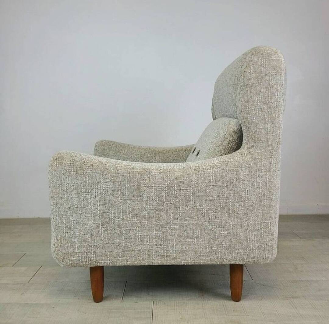 FS116 armchair called Dachshund design Michel Mortier edition Steiner vintage