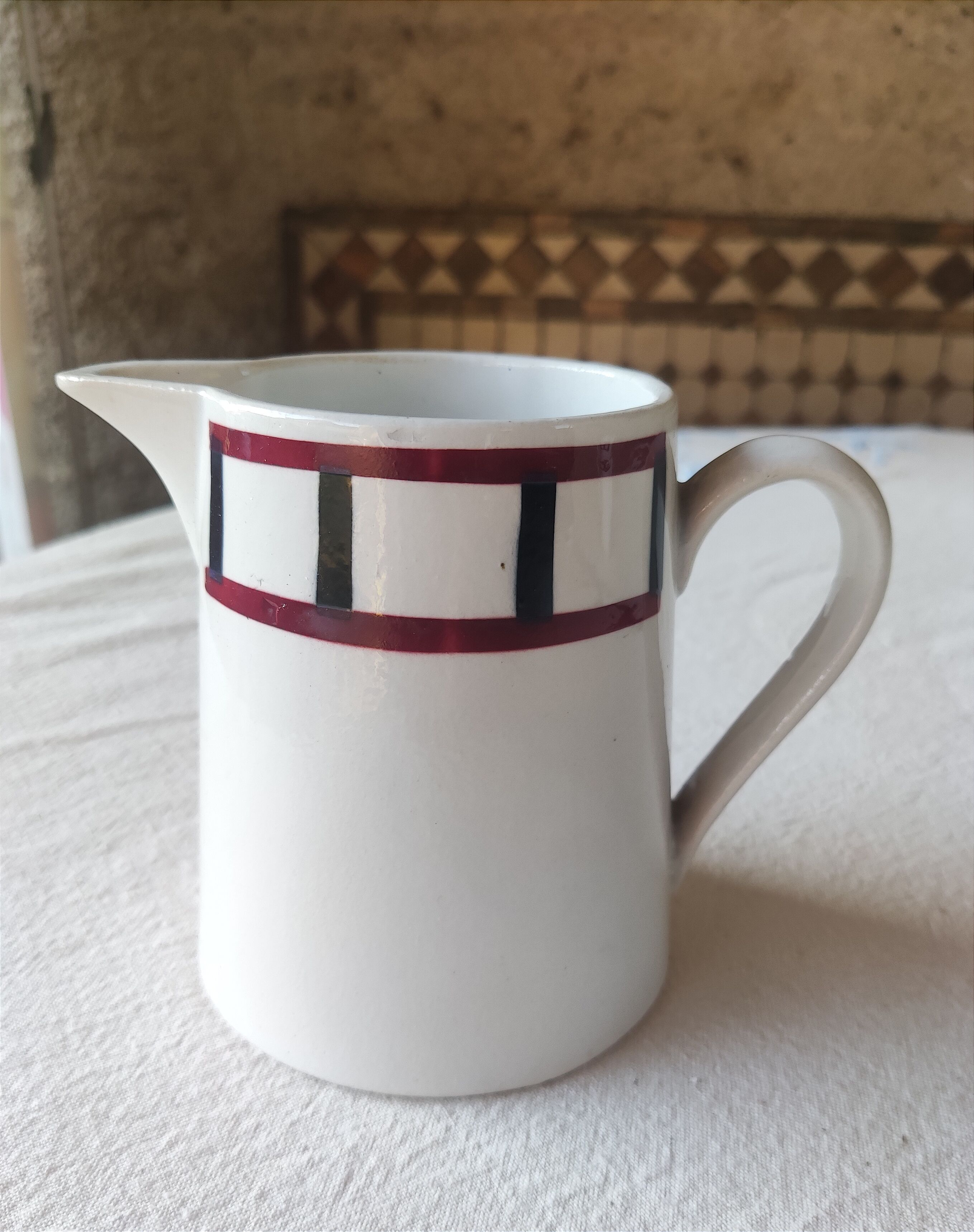 Basque pitcher in Badonviller earthenware