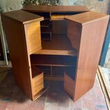 Fully wooden trunk desk with working lamp