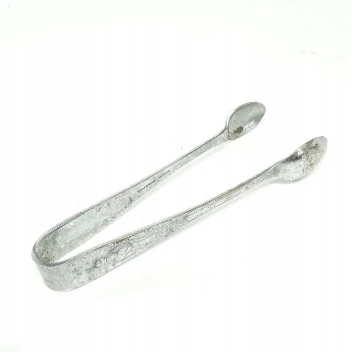 K9H Decorative Old Engraved Tongs