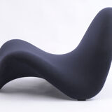Tongue chair by Pierre Paulin