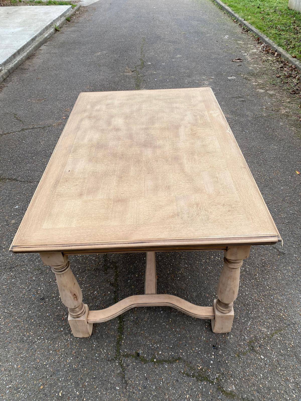 Renovated extendable farmhouse dining table in wood, 255cm from the 20th century.
