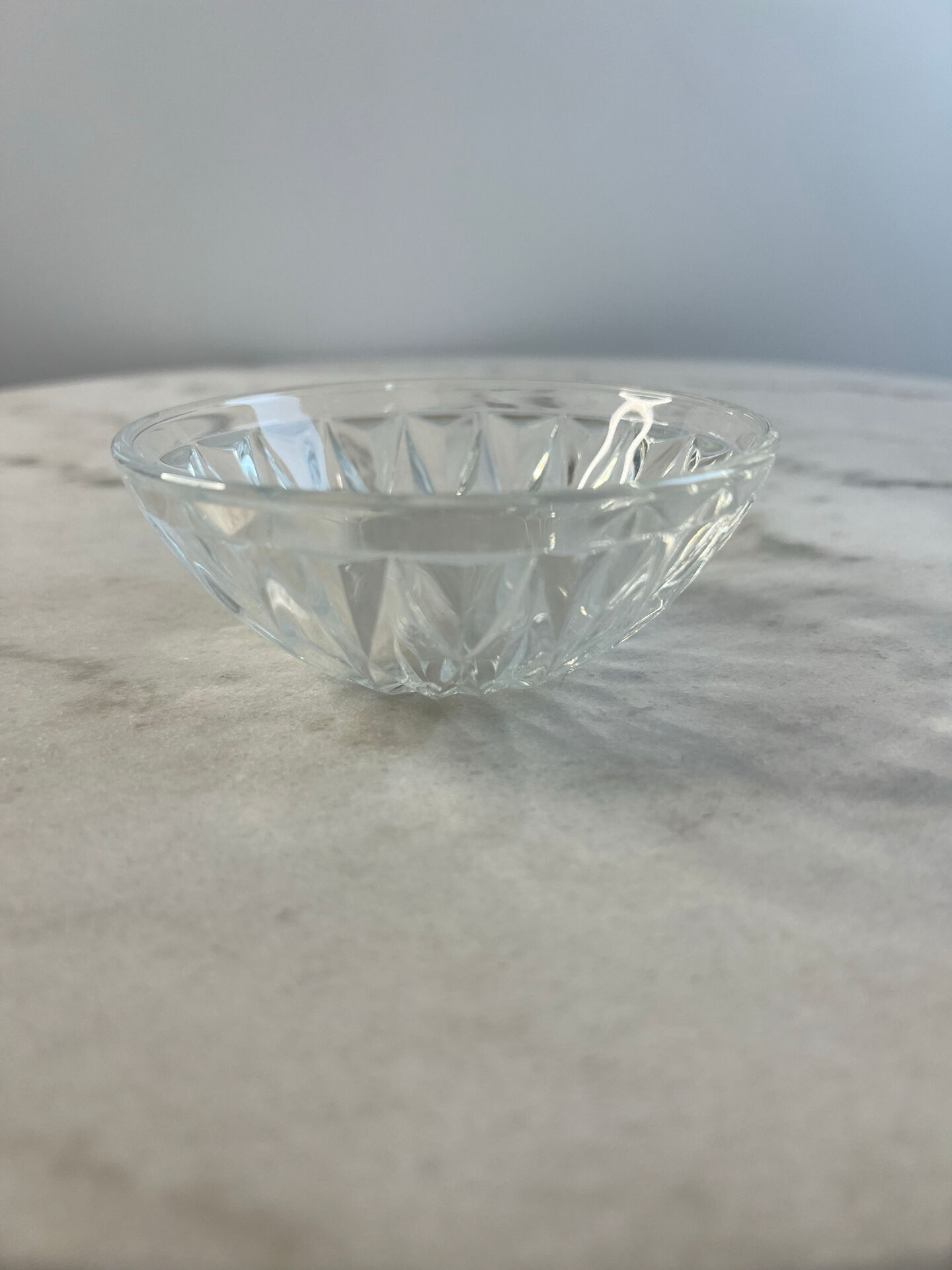 Cut glass bowl stamped France 11cm