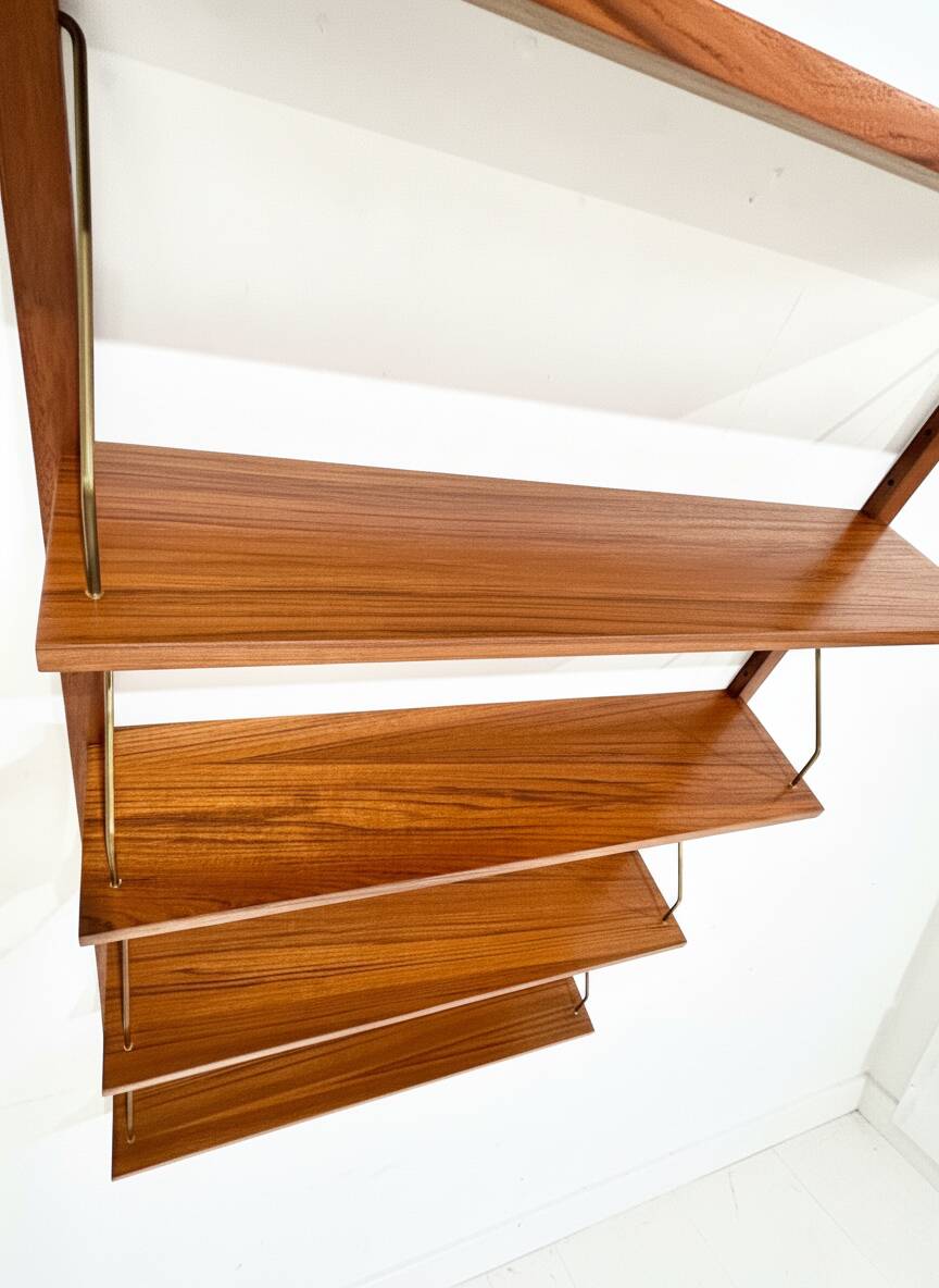 Mid-century shelving unit – set of 6 teak shelves, Beatrice V