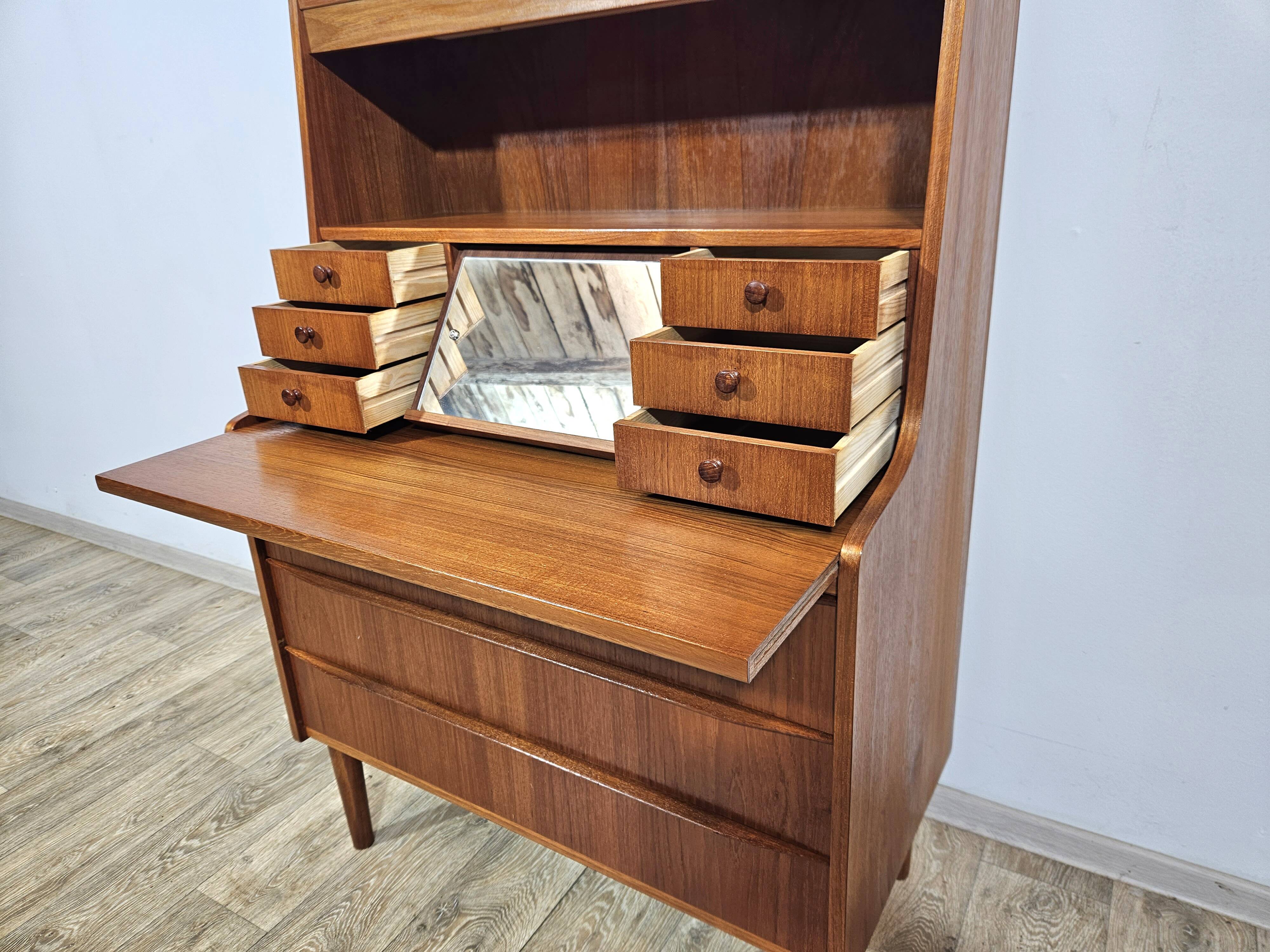 Secretary / Teak dressing table, Danish design, 1960s.