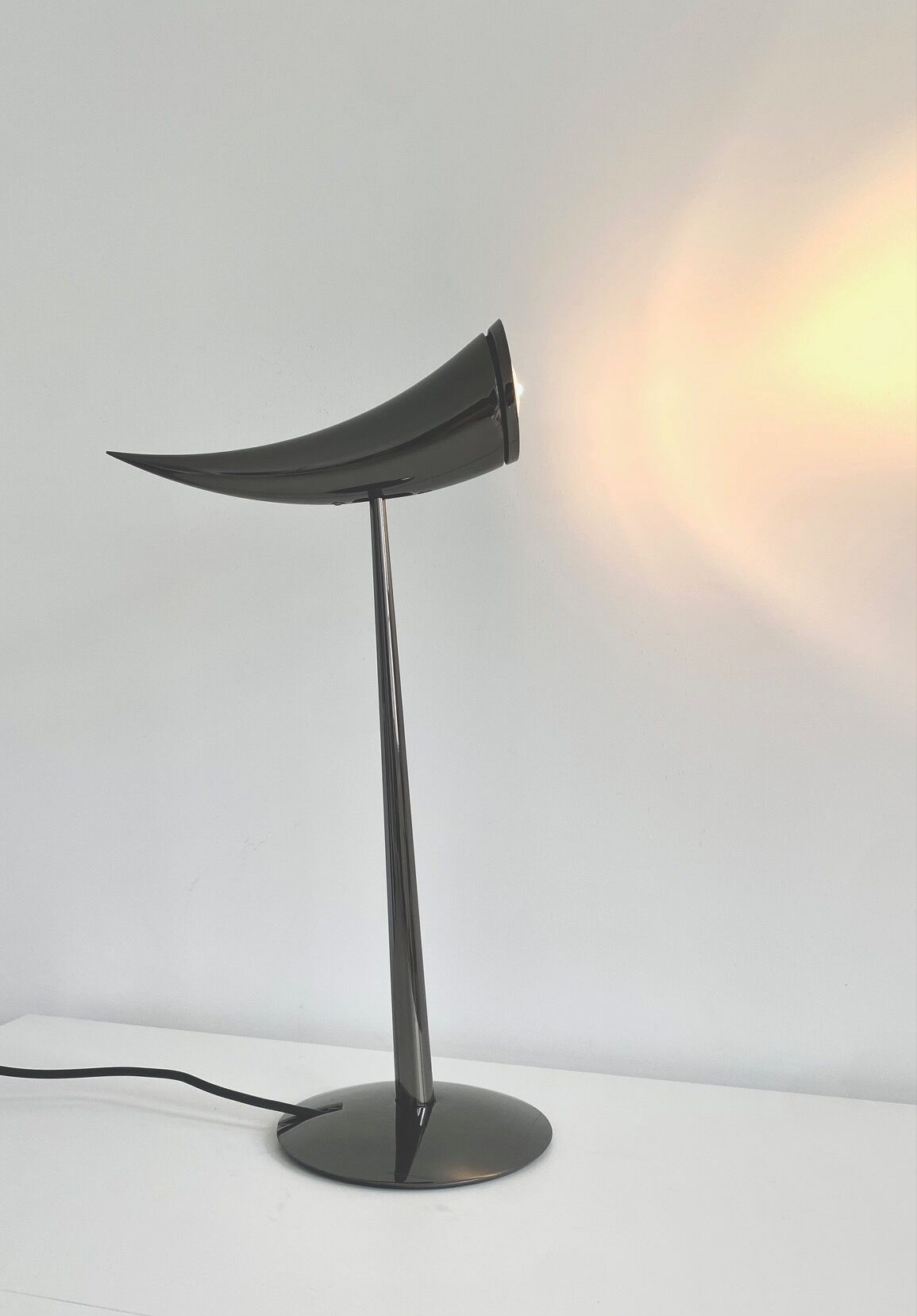Ara lamp by Philippe Starck , flos, 1988