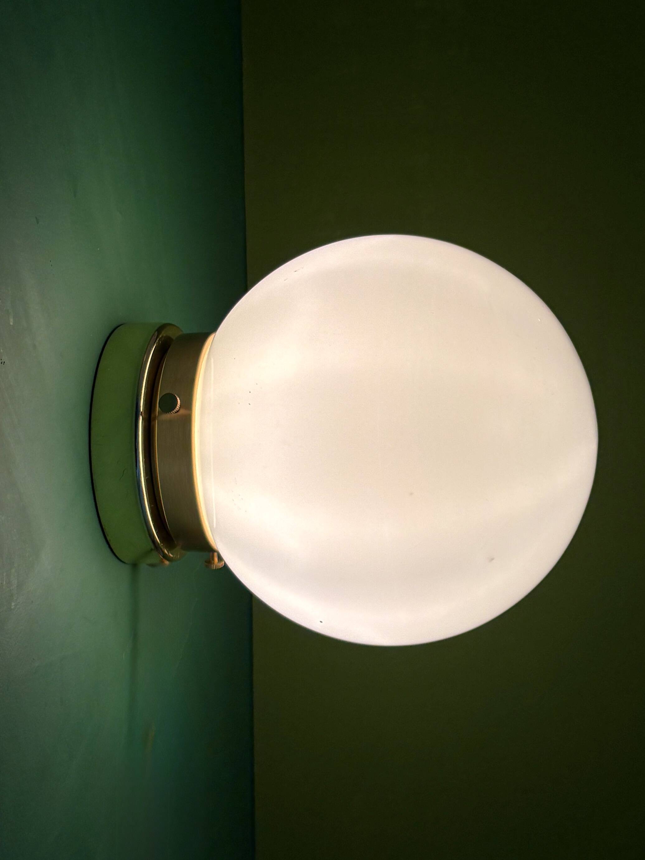 Vintage wall or ceiling light globe in white opaline.