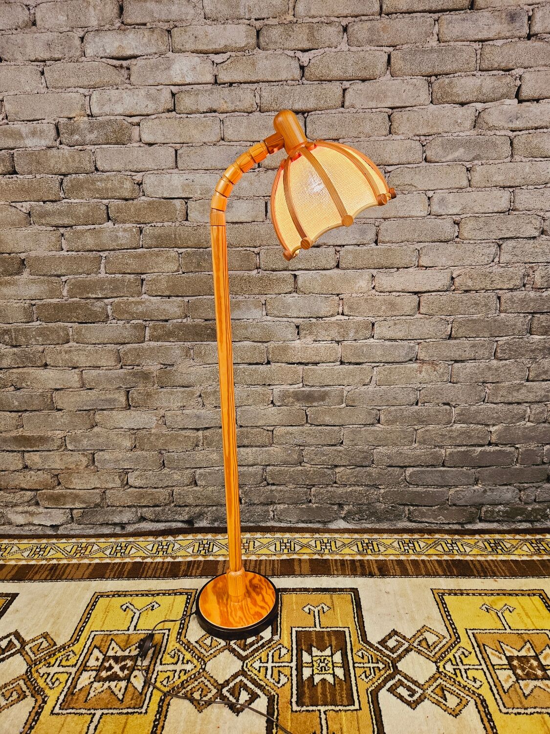 80s floor lamp
