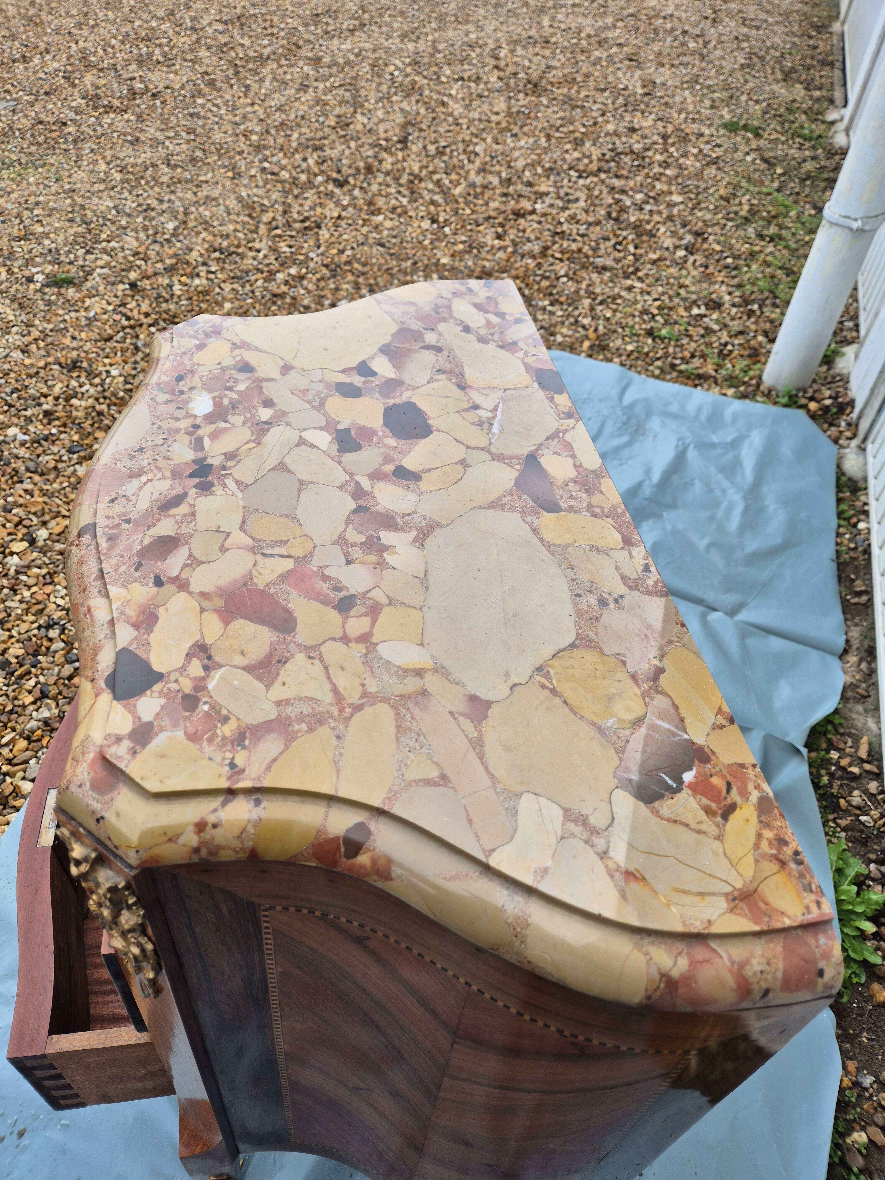 Curved chest of drawers with 3 marquetry drawers and marble top