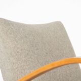 Pair of Bentwood Armchairs by Jindrich Halabala H269, Czech Republic, 1940s