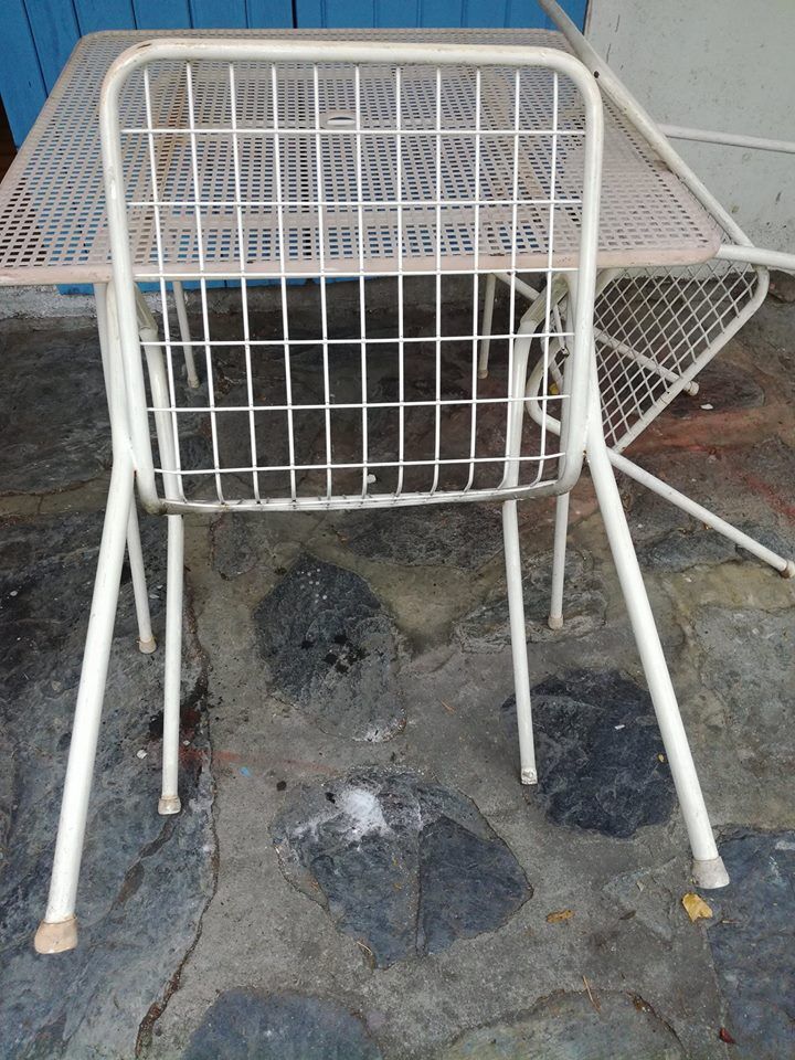 Set table and chairs EMU model Rio of the 1950s