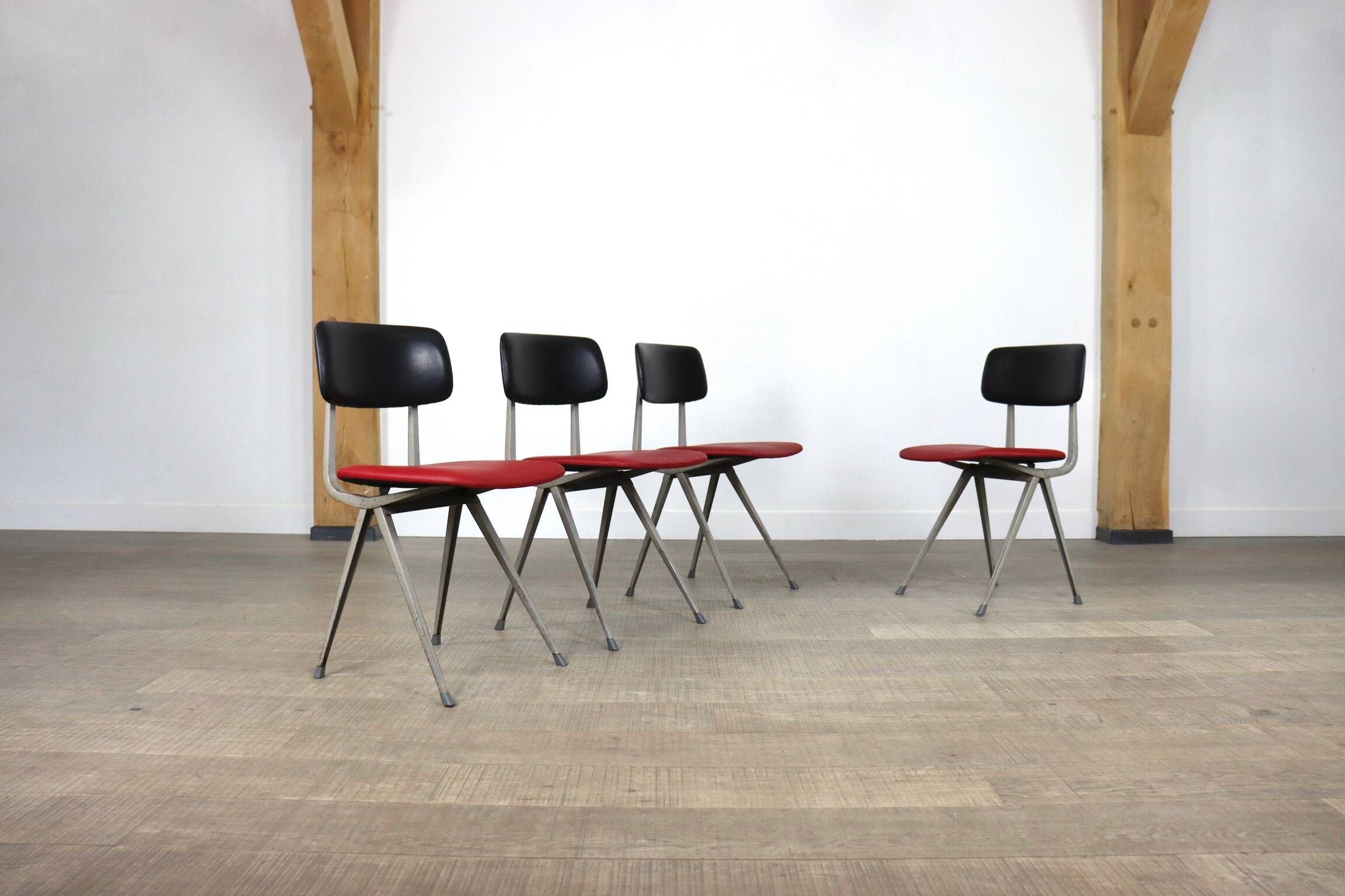 Set Of 4 Friso Kramer For Ahrend De Cirkel “Result” Dining Chairs, The Netherlands 1967