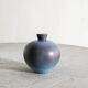 Ensemble de trois vases en céramique suédois du milieu du siècle par Berndt Friberg, années 1970.