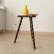 Tabouret tripode vintage en bois tourné