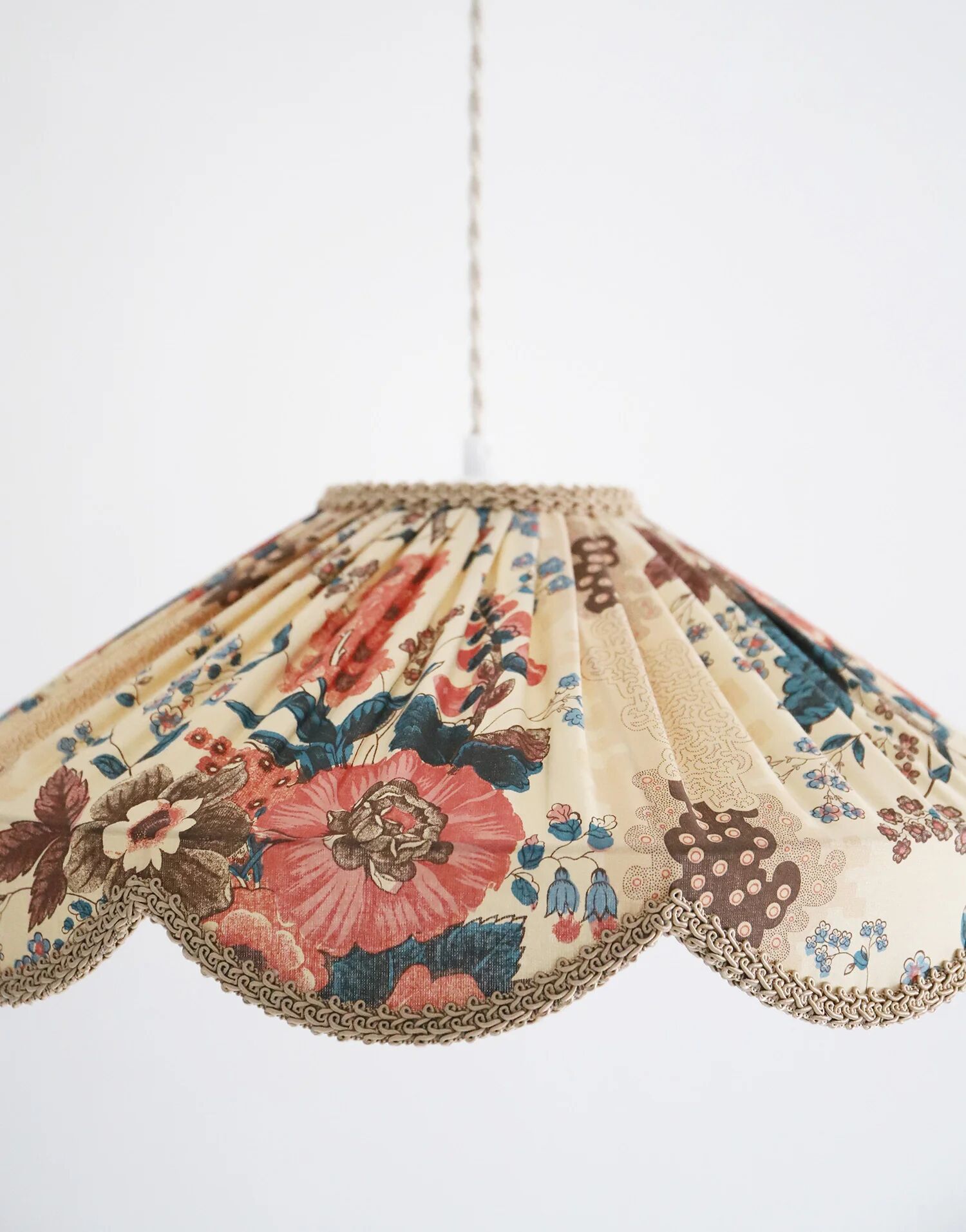 Floral print suspension Cosette "Isabelle"