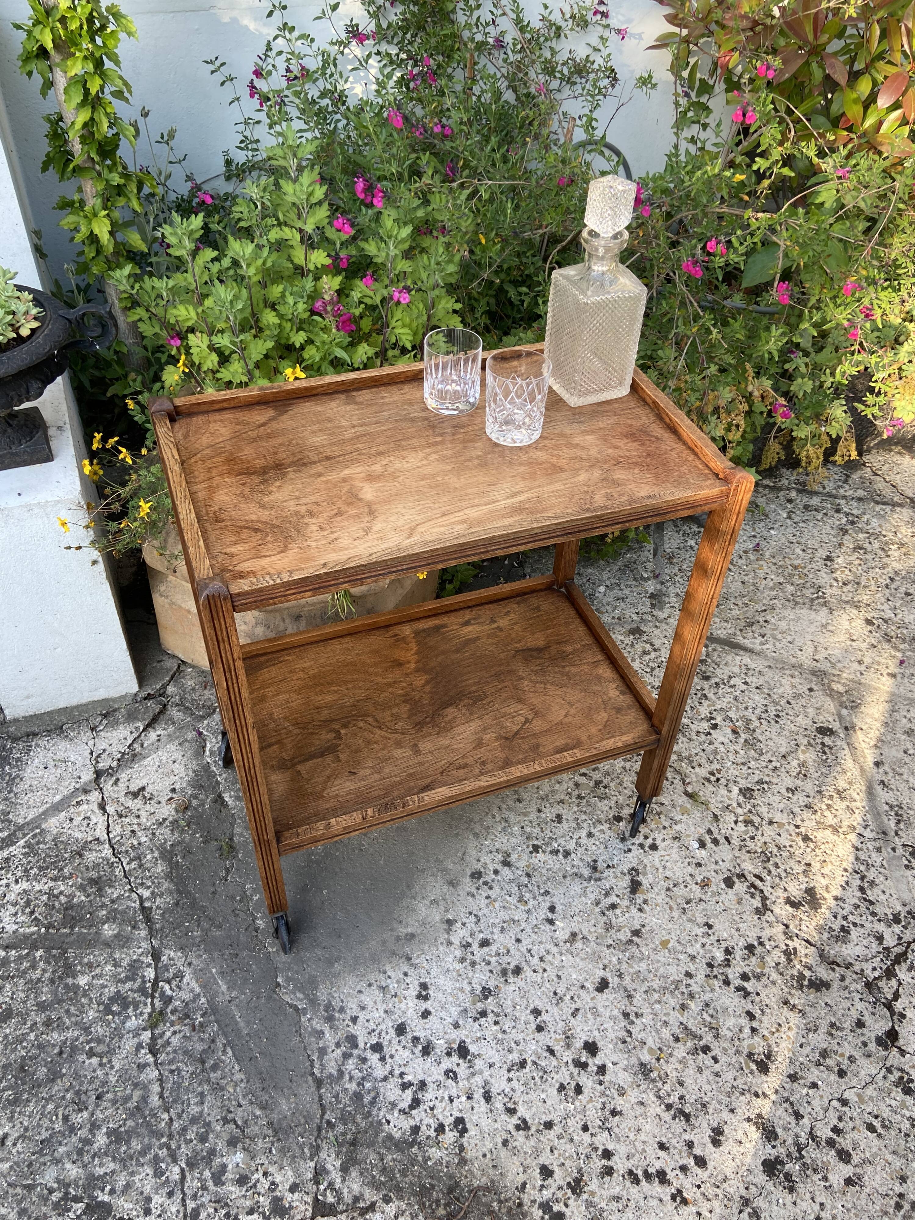 Vintage wheeled service 1940