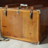 Caisse, vintage wood business firm