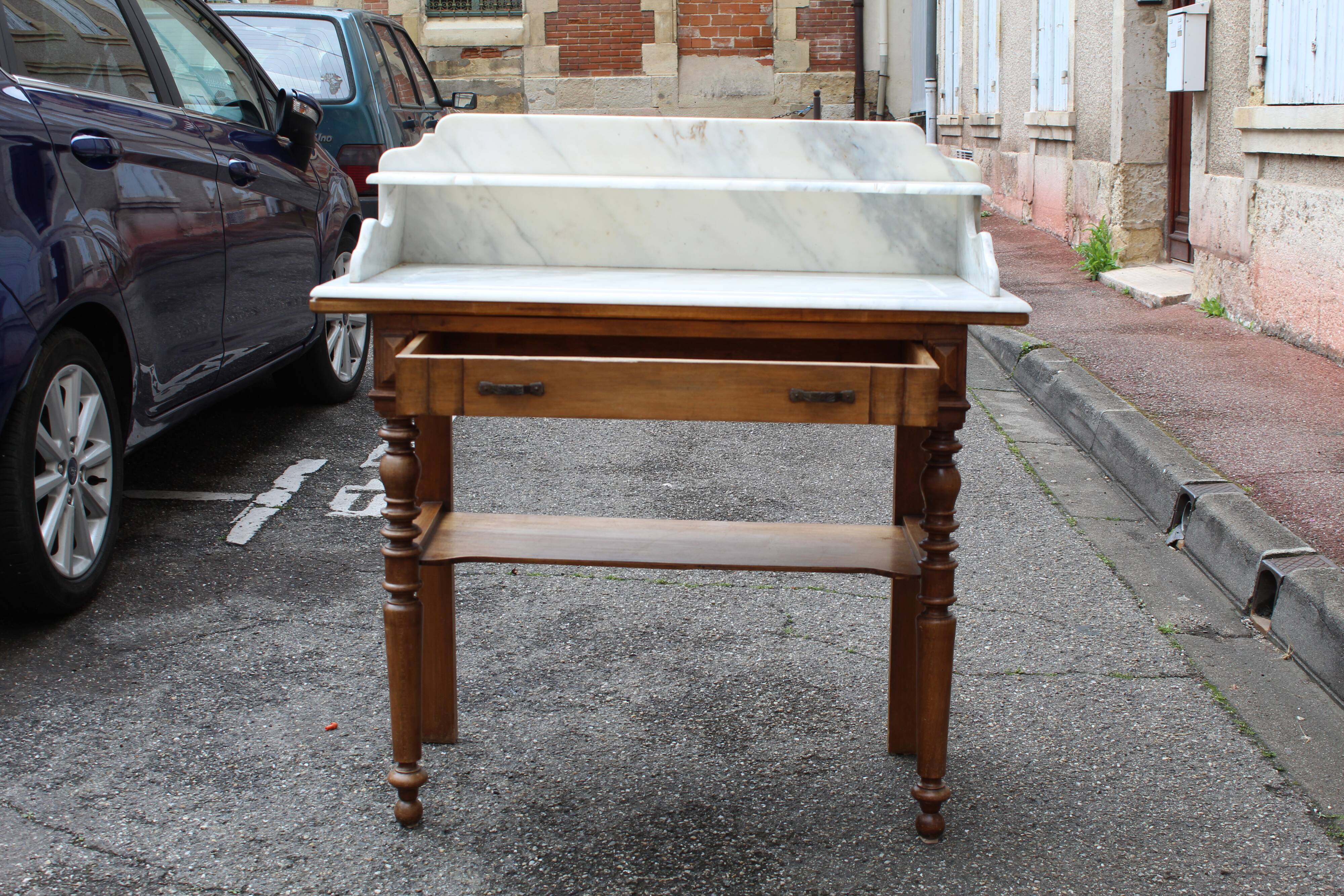 Table de toilette coiffeuse