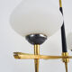 Lustre vintage à 2 branches Moderniste Arlus des année 1950. Métal noir, laiton, opaline