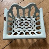 Vintage soap dish 250904