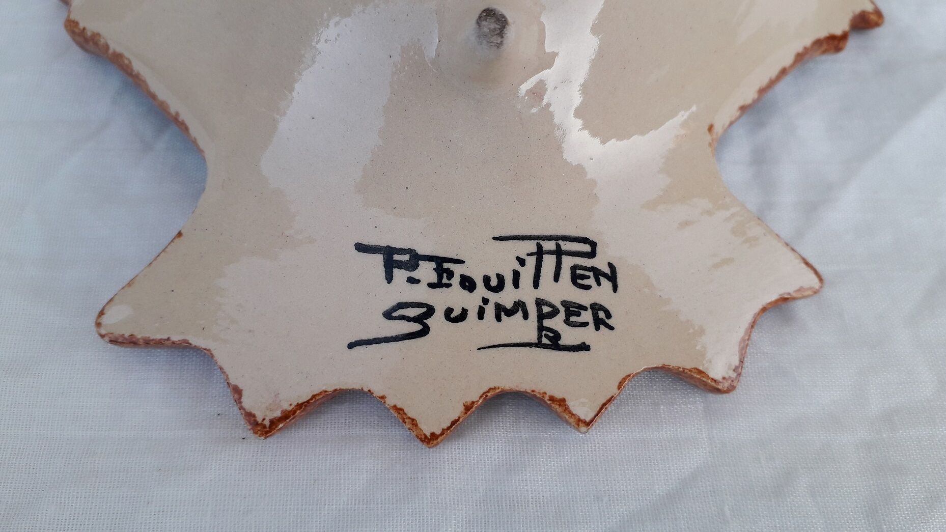Quimper faience catchall by Paul Fouillen
