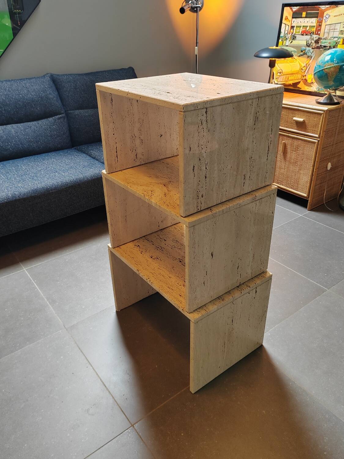 1980 Tables gigognes en travertin