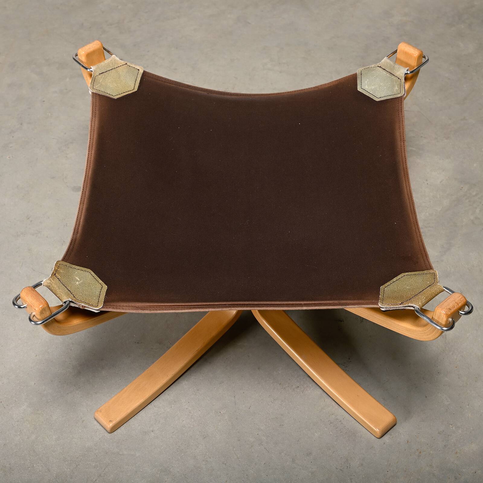 Sigurd Ressell Falcon Chair with Ottoman in brown leather for Vatne Møbler
