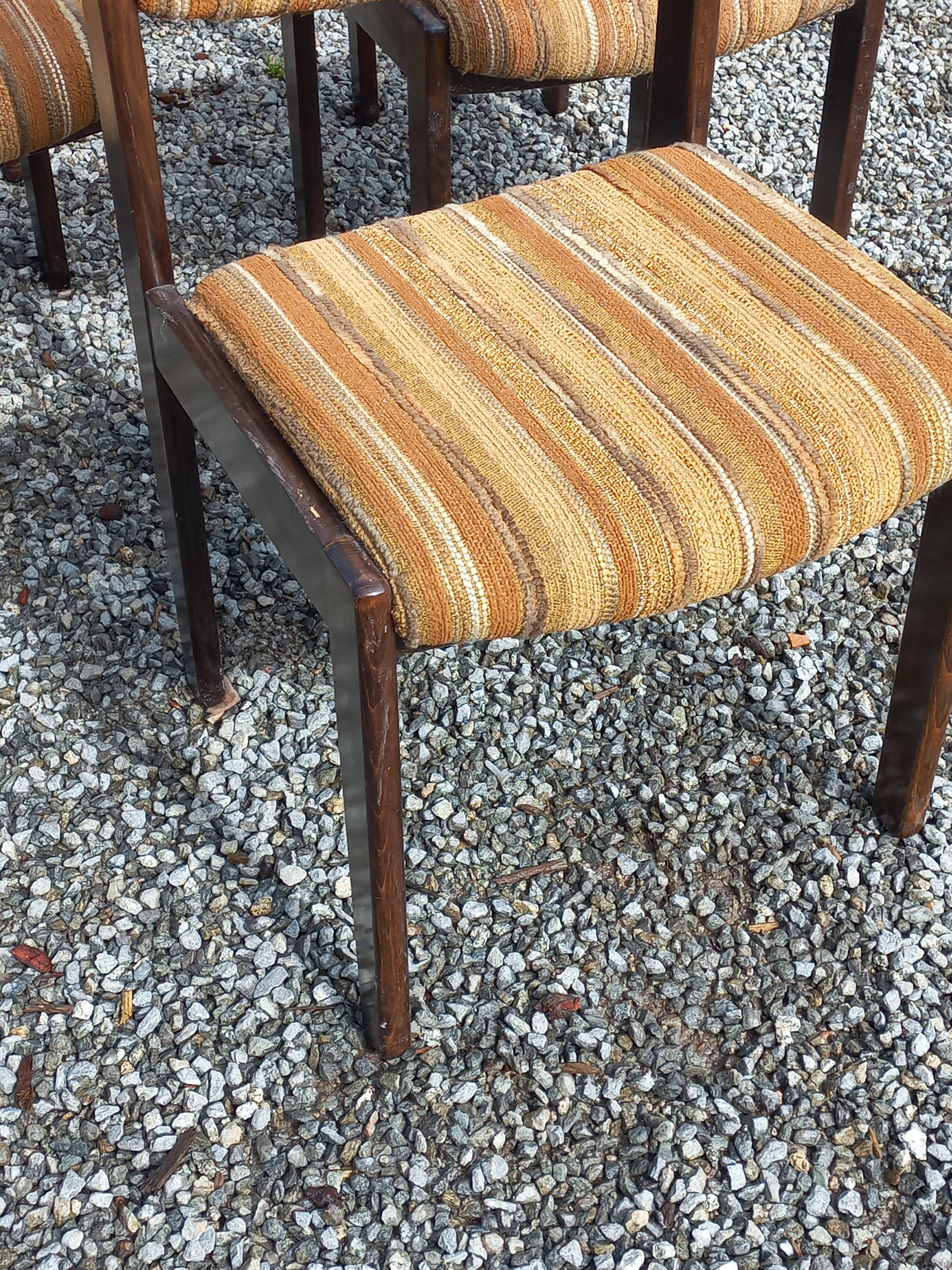 Set of 6 designer chairs from the 1970s.