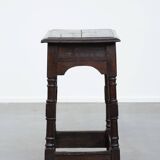 Tabouret ancien anglais en chêne massif du XVIIIe siècle