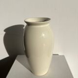 Oblong vase in white ceramic Vintage Habitat