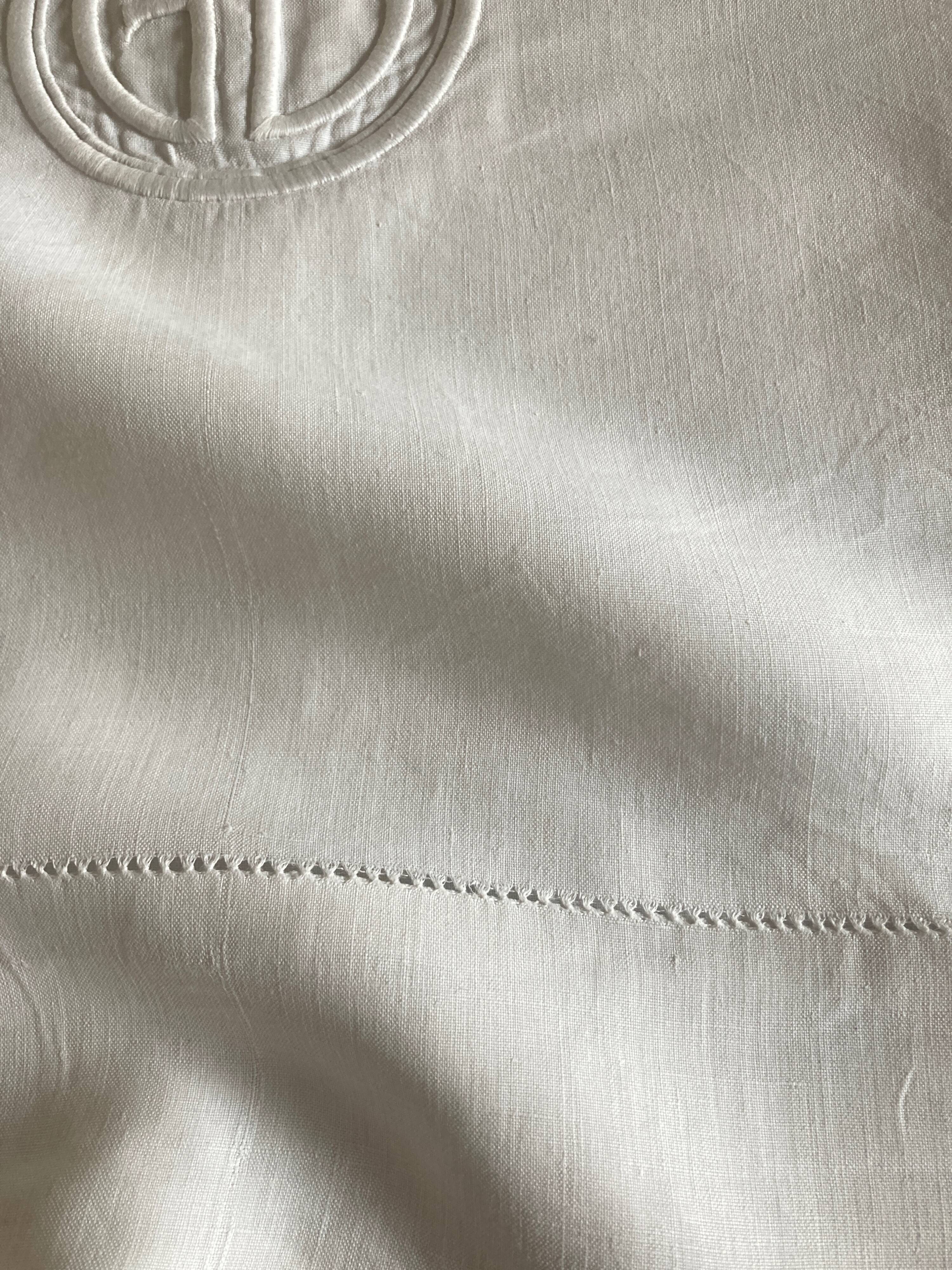 Modernist XL sheet in art deco linen thread L240