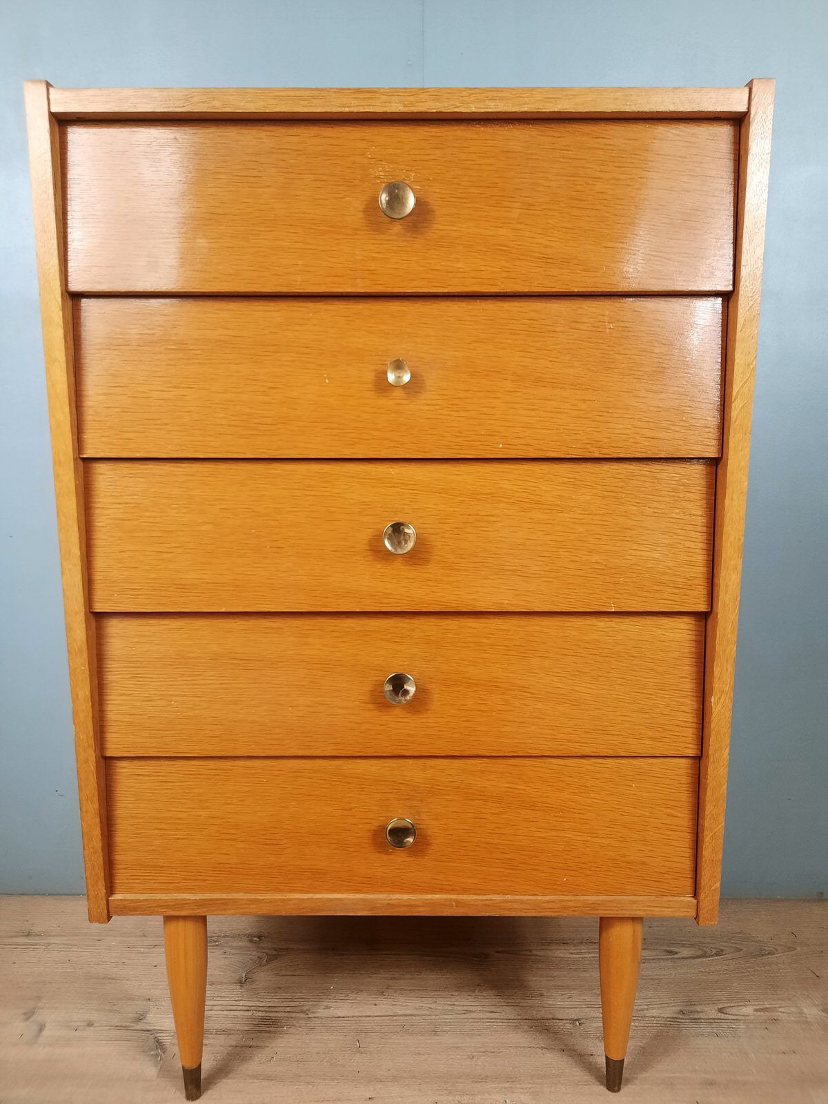 Small vintage oak rag picker