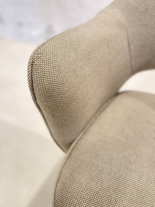 Pair of “Executive” armchairs by Eero Saarinen for Knoll, 1950-1960s