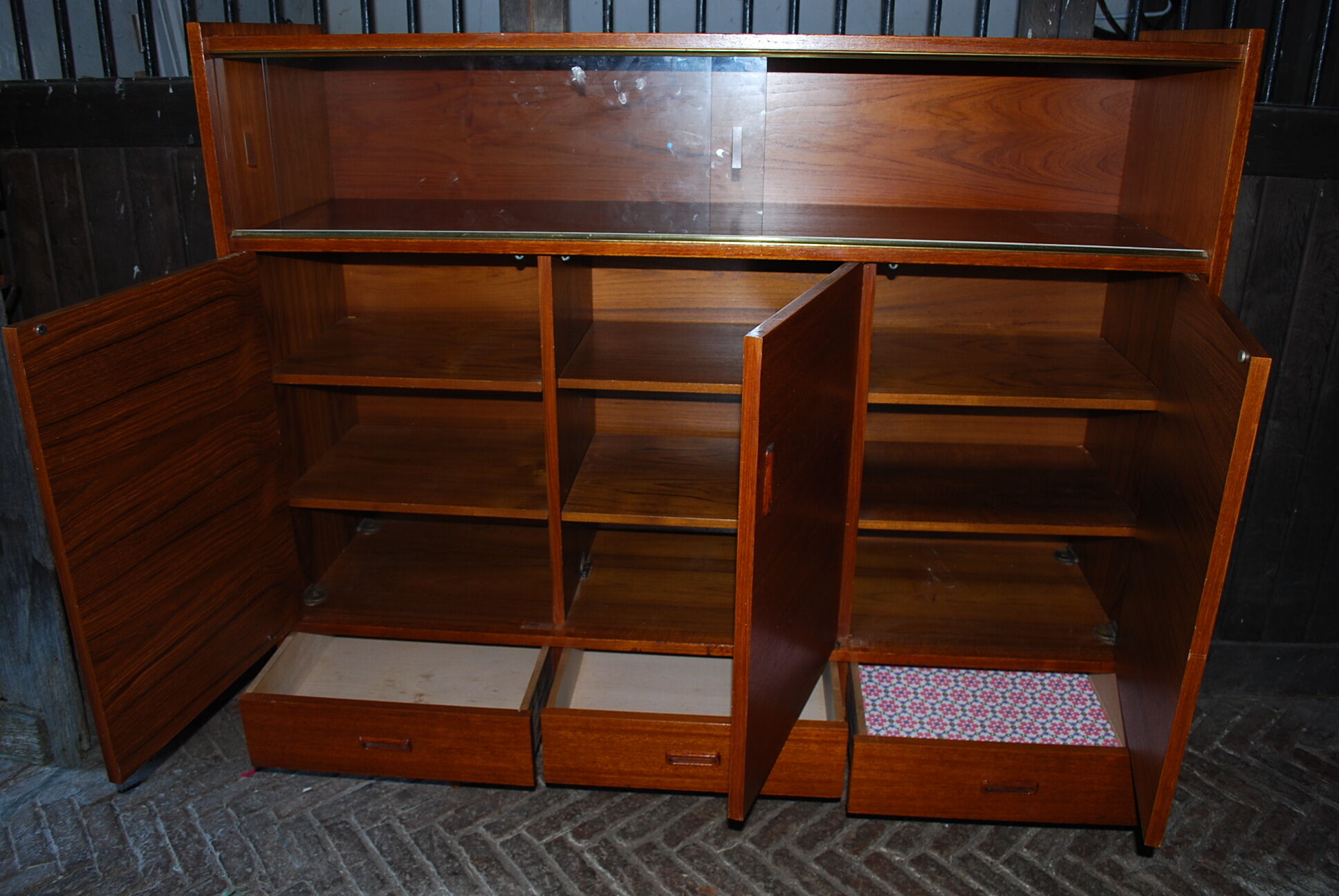 Sideboard