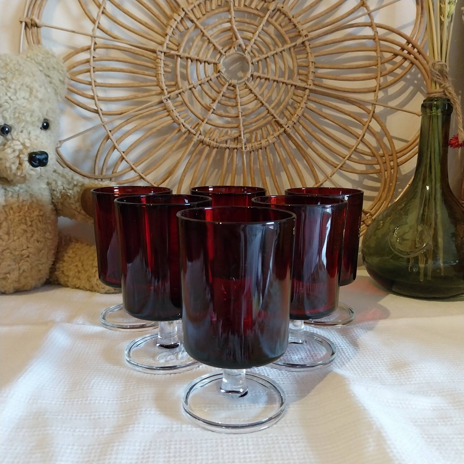 Vintage footed glasses Luminarc model Cavalier Ruby