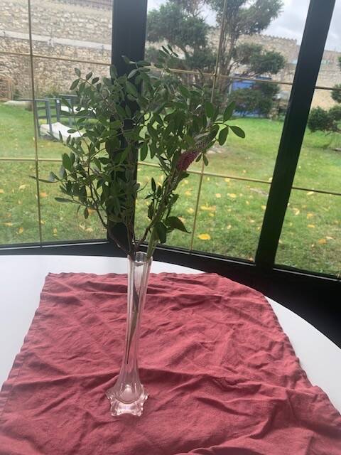 Soliflore vase in pastel pink glass with old art deco facets