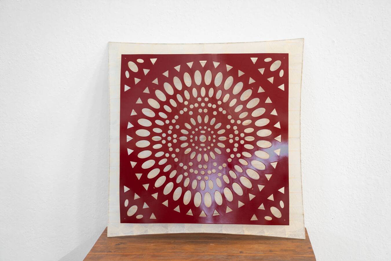 Square wall lamp in red wood and rice paper, prod. Steelline 1980
