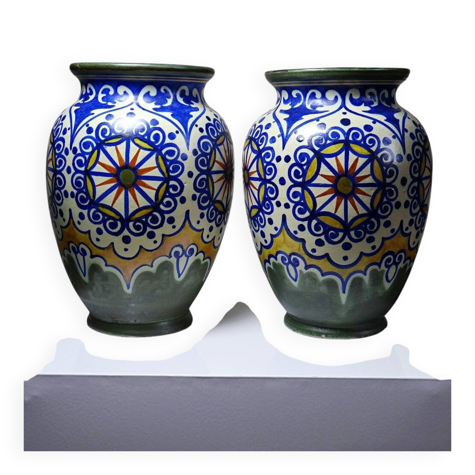 A pair of large decorative vases by Carla Holland, Gouda decoration, circa 1930-40.