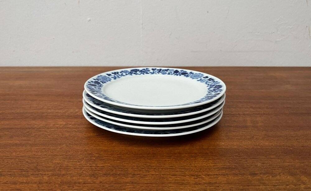 Set of German ceramic plates from the mid-century Hamburg Shape 20 Decor Blumenspiel by Lieselotte Kantner for Melitta, 1960s, set of 5.