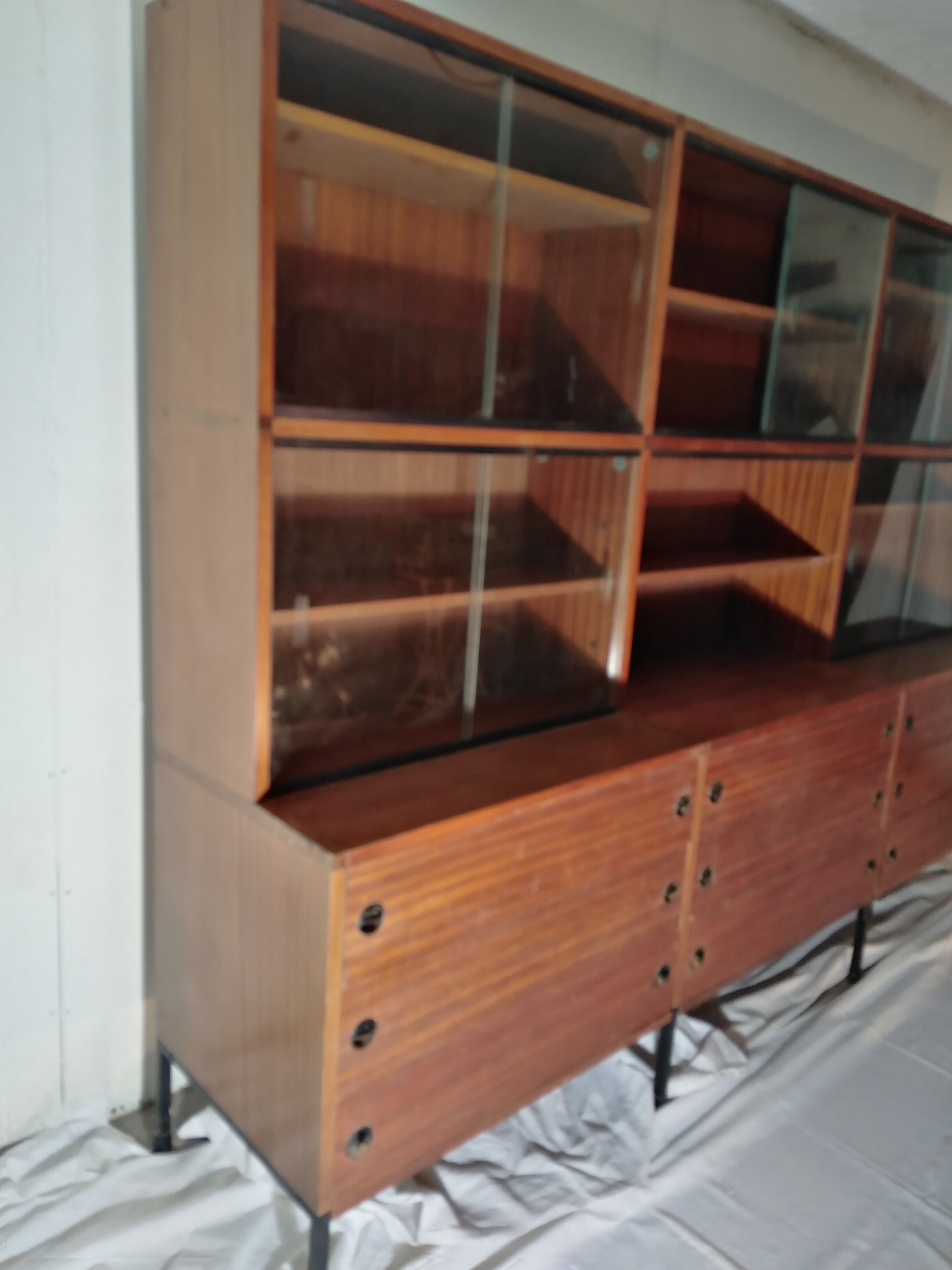 Living mahogany from the 60s/70s