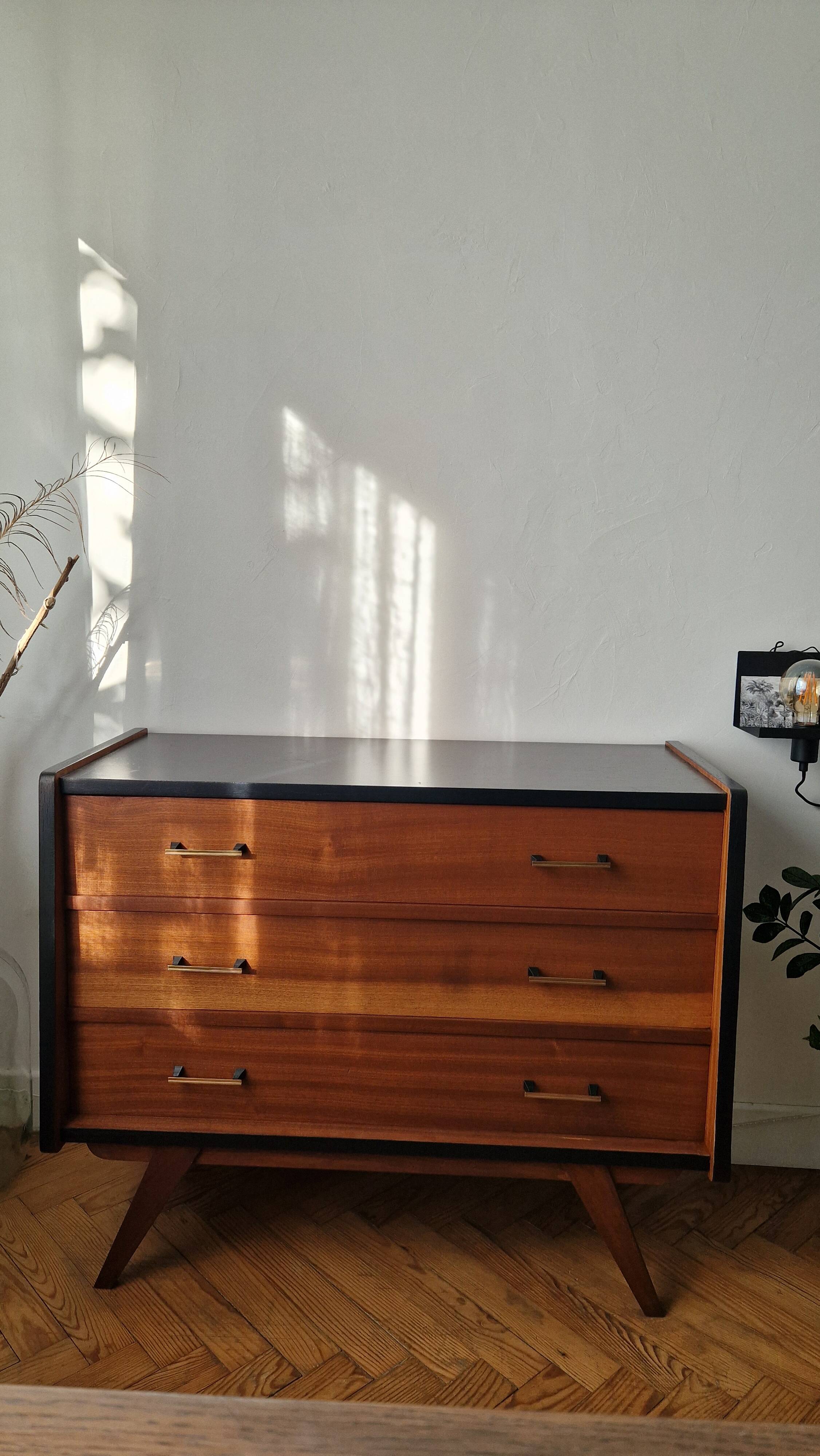Vintage Scandinavian commode with tapered legs.