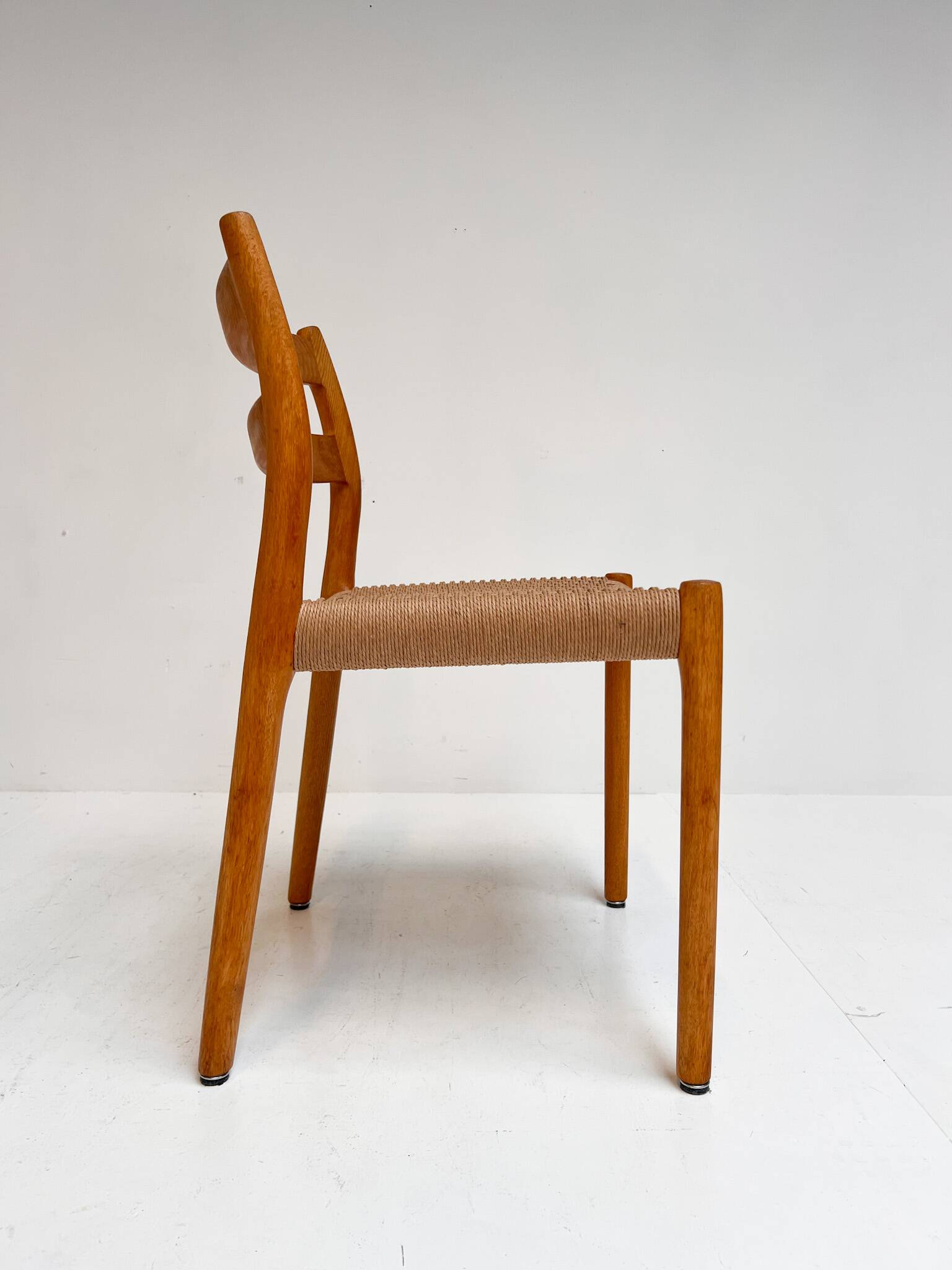 Set of 4 model 84 chairs by Niels Otto Møller, 1960s